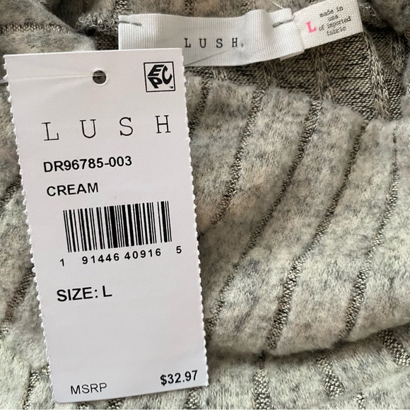 NWT Ribbed Turtleneck Long Sweater Dress size Medium LUSH - Picture 8 of 9